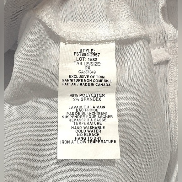 NWOT, Claire France, Elegant Plus-Size Textured Blouse, 2X, White - Picture 5 of 8